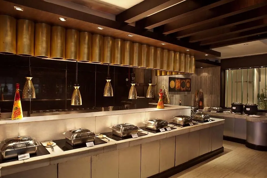 The Bristol Hotel Gurgaon 3*,