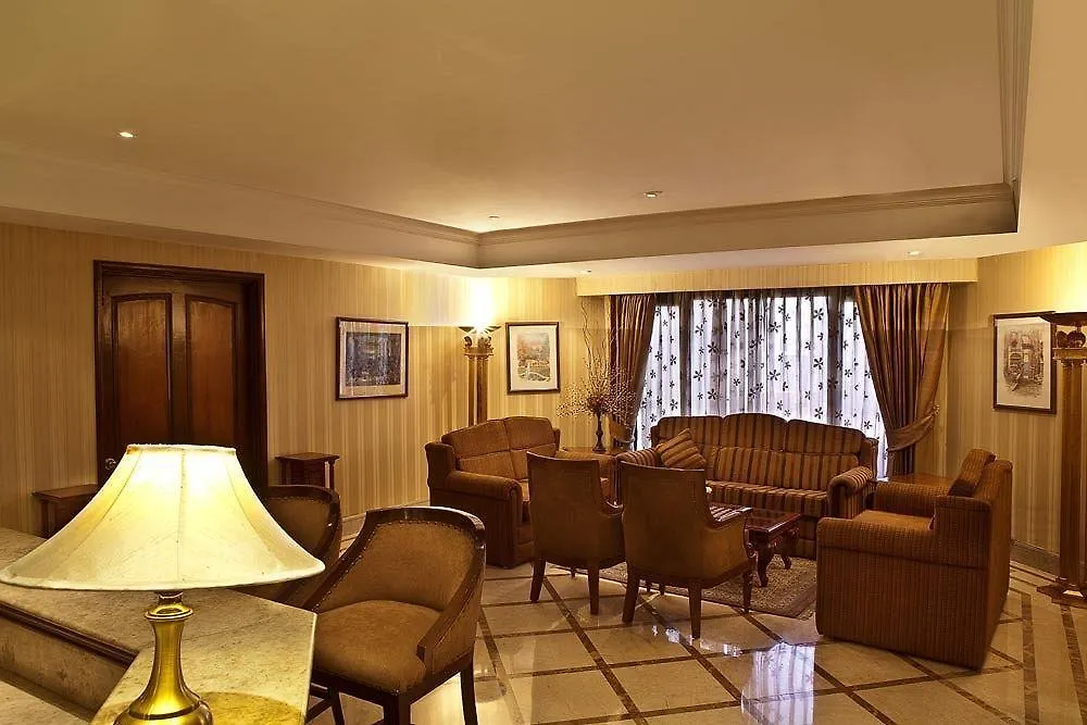 The Bristol Hotel Gurgaon 3*,