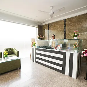 Hotel Tanvi Premium Residency Near Artemis Hospital, Gurugram