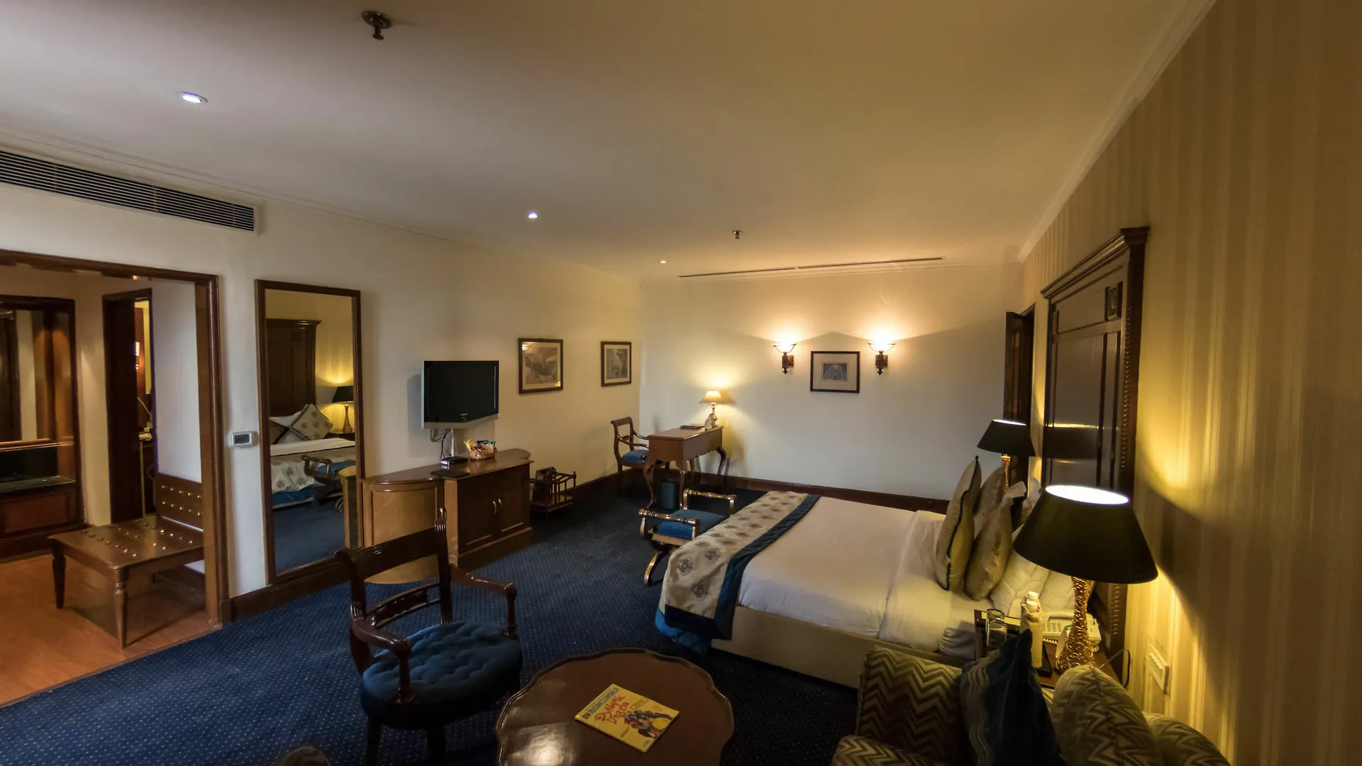 Hotel The Bristol Gurgaon